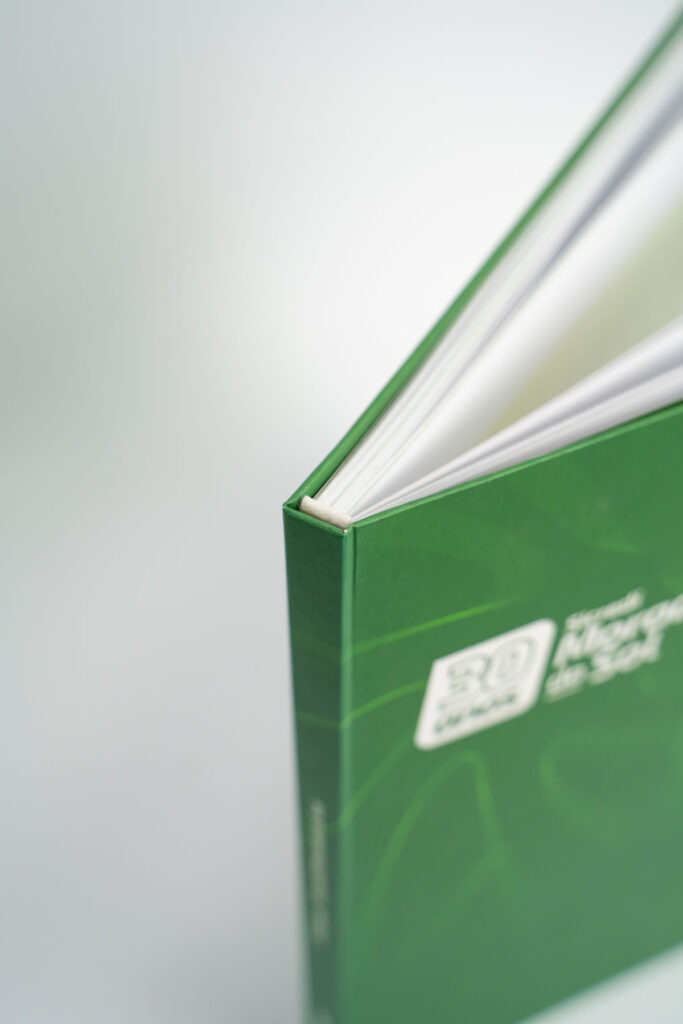 Editorial > Livro